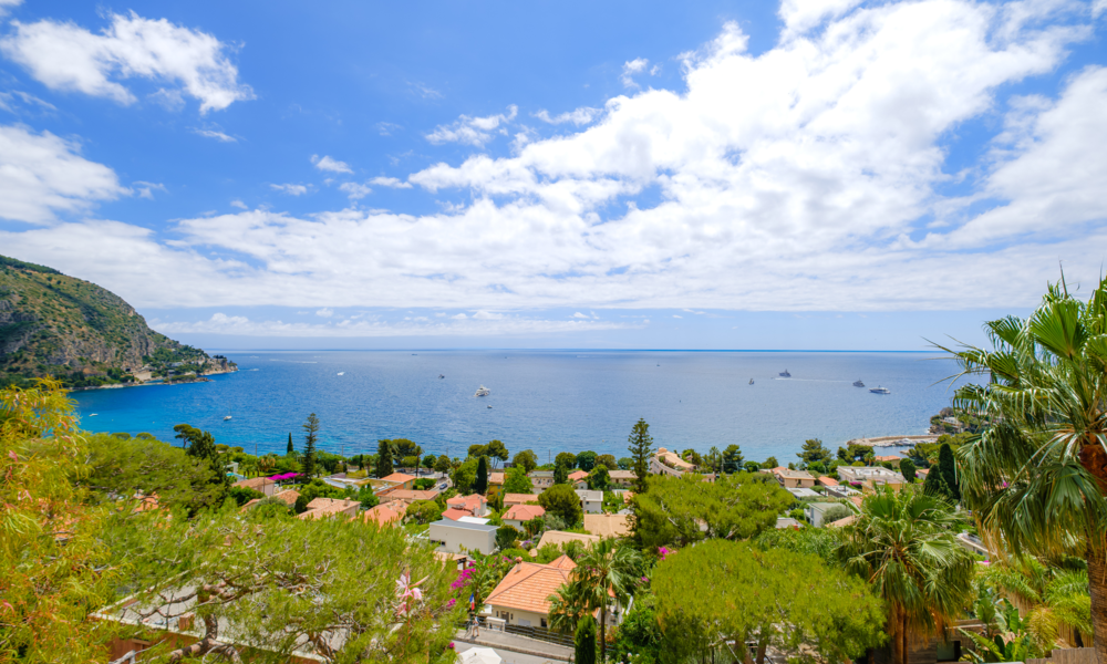 Villa in Èze Bord de Mer – Panoramic Views & Absolute Serenity - 3/16