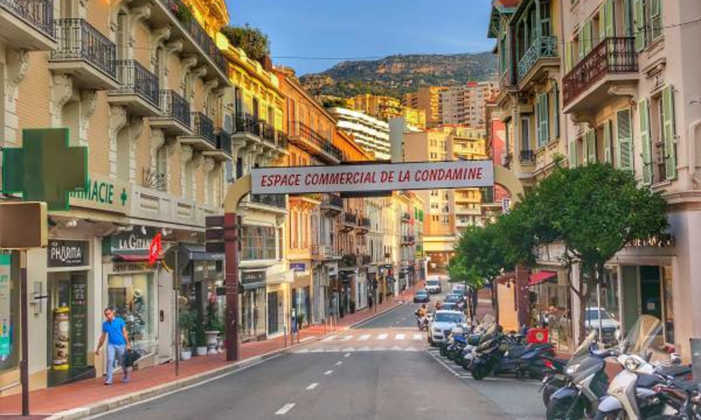 Monolocale nuovo e moderno - 1/3