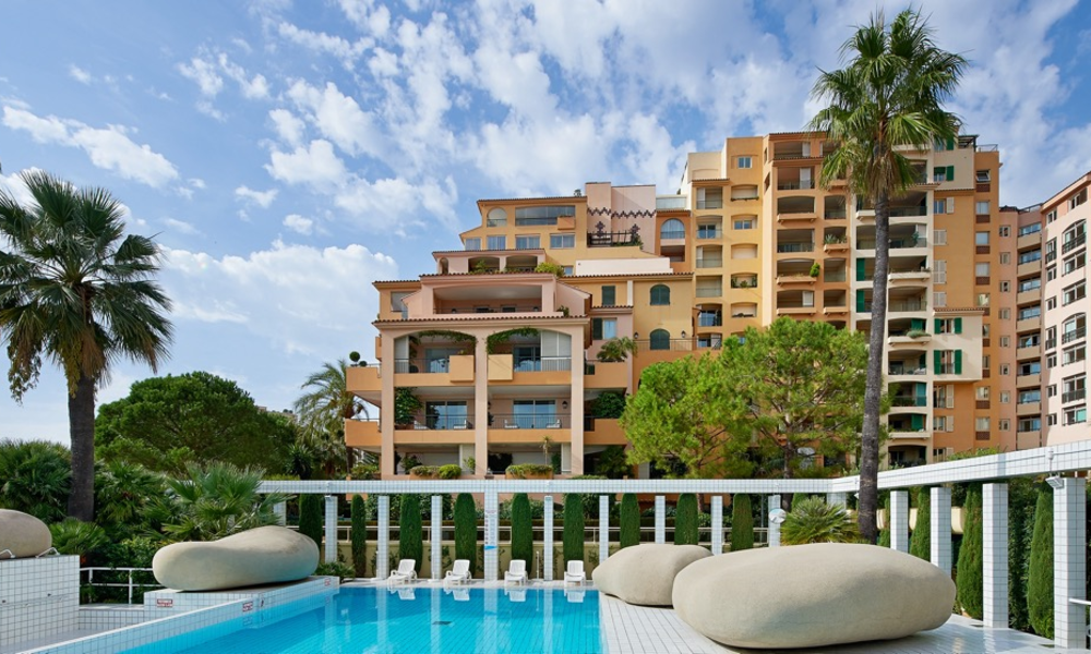 Appartement rénové de 4 chambres avec vue sur la mer - 10/12