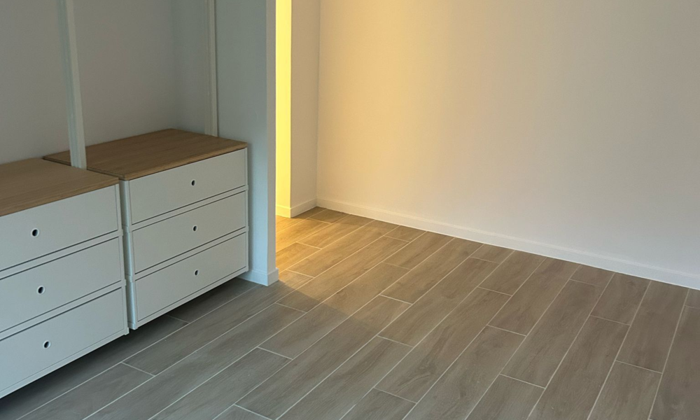 Renovated 2-Room Apartment with Sea & Garden Views - 9/11