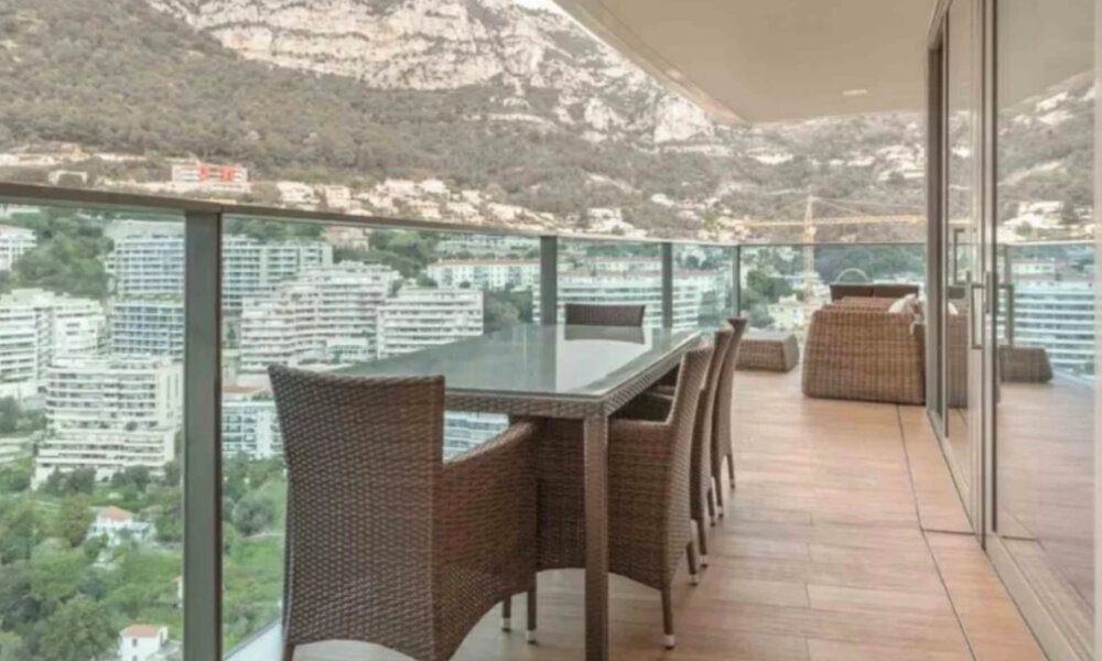 Lussuoso appartamento con 4 camere da letto con vista mozzafiato - 3/32