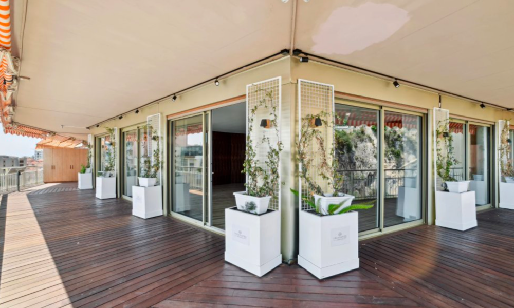 Appartamento Prime con 3 camere da letto e vista su F1 e Port Hercules - 4/18