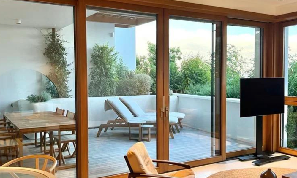 Luxury 2 Bedroom Apartment With Sea View - 6/24