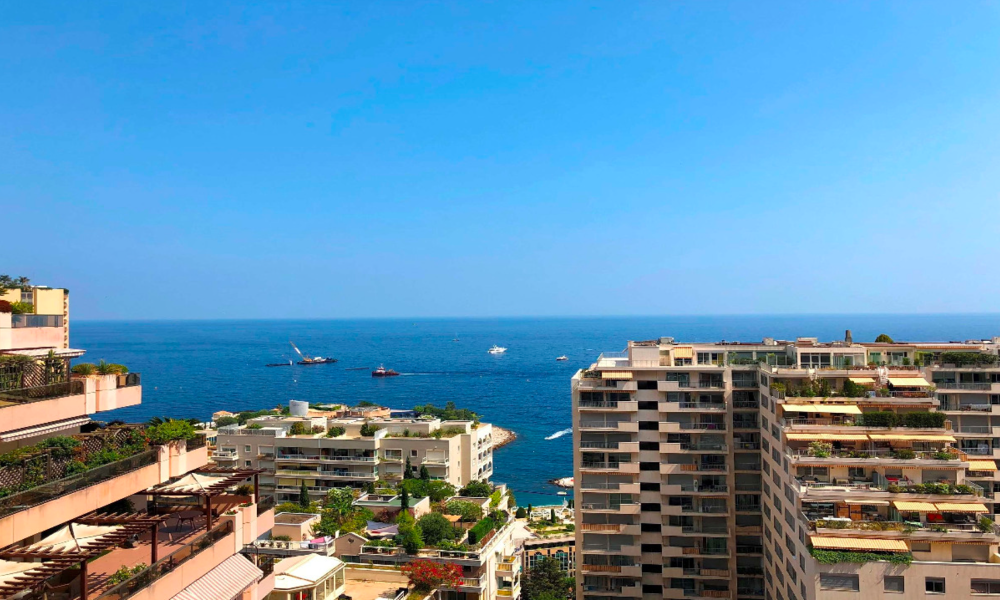 Appartement en étage élevé avec vue sur la mer - 1/6