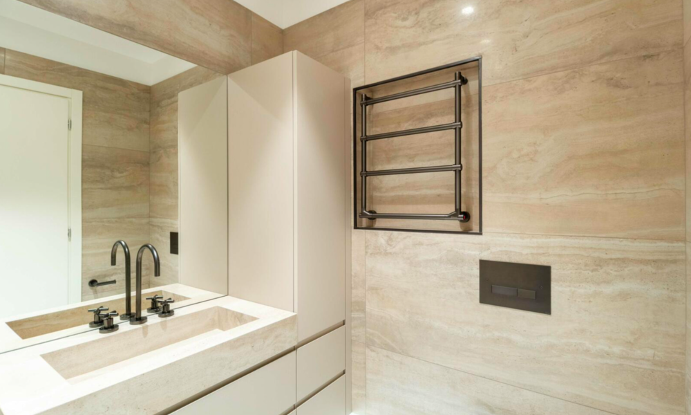 Appartement 1 chambre avec vue sur le port d’Hercules et F1 - 10/17