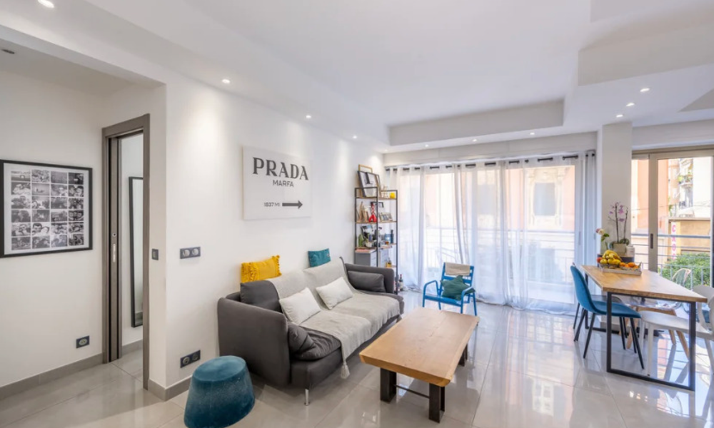 Bellissimo appartamento con vista su Port Hercules e il circuito di Formula 1 - 4/13