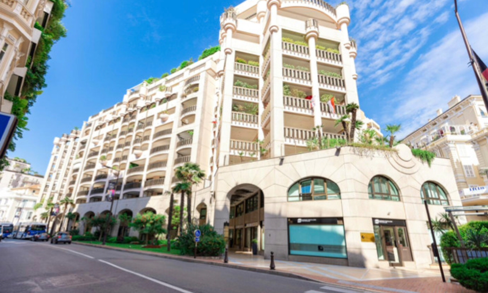 Un parcheggio in vendita a Carré d'Or - 1/5