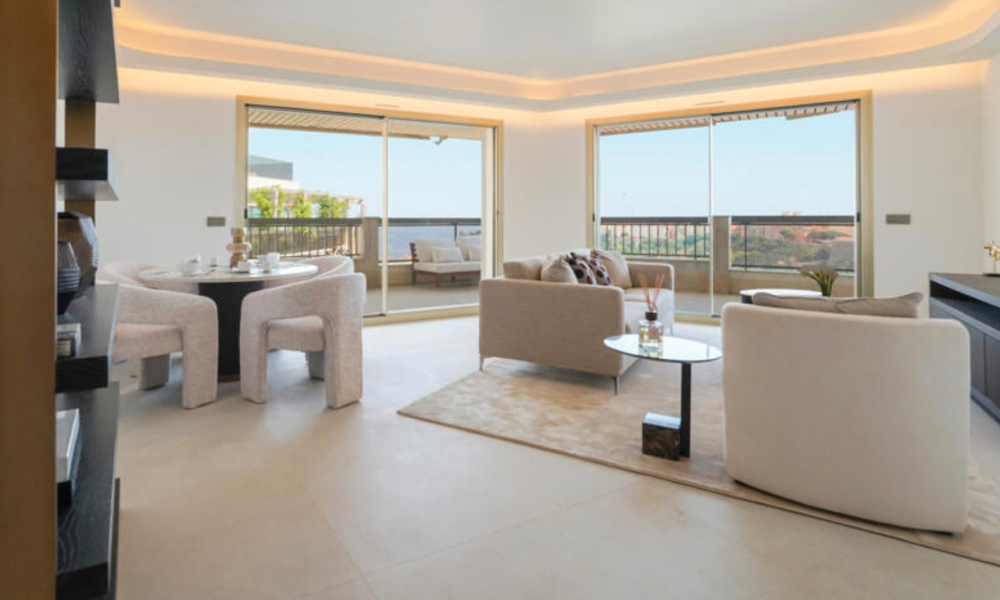 Magnifique appartement rénové avec vue panoramique sur le port de Monaco - 3/14
