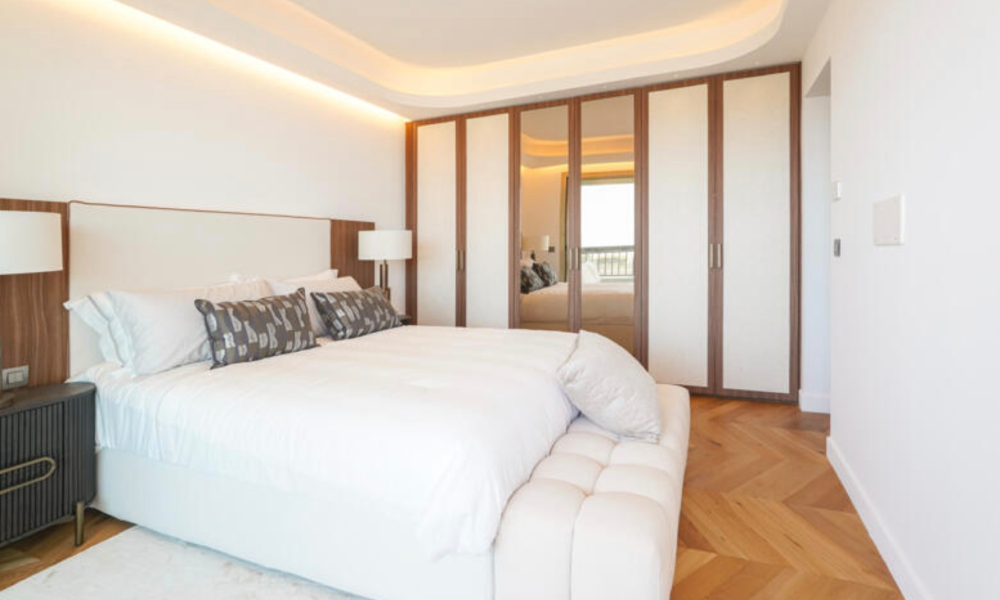 Magnifique appartement rénové avec vue panoramique sur le port de Monaco - 8/14